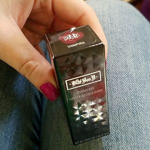 NIB kat von d lipstick